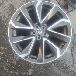 2020 Toyota Corolla weels