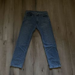 Levis 505 Straight Legged Jeans
