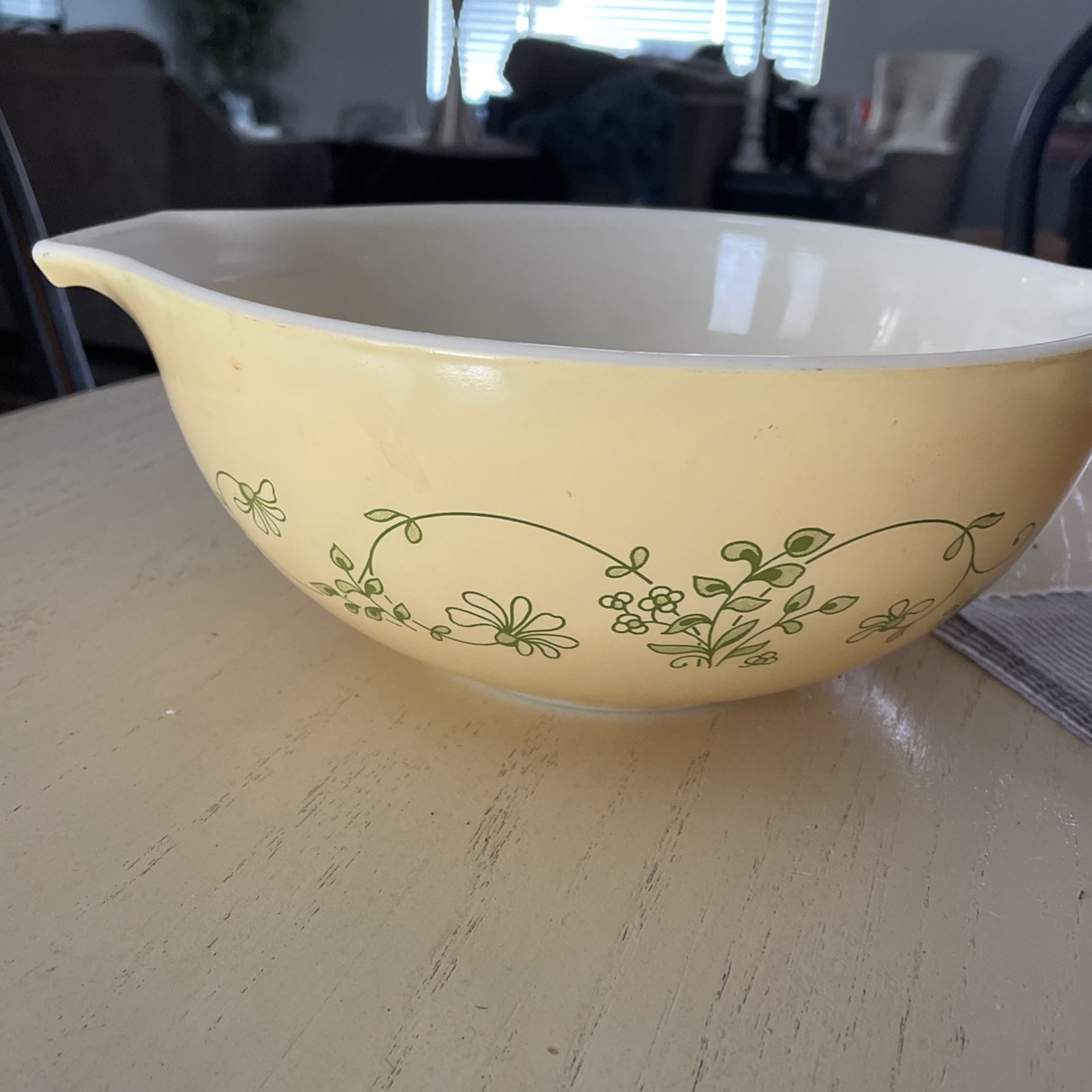 Vintage Pyrex 443
