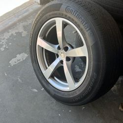 Porche Macan 235/60/R18