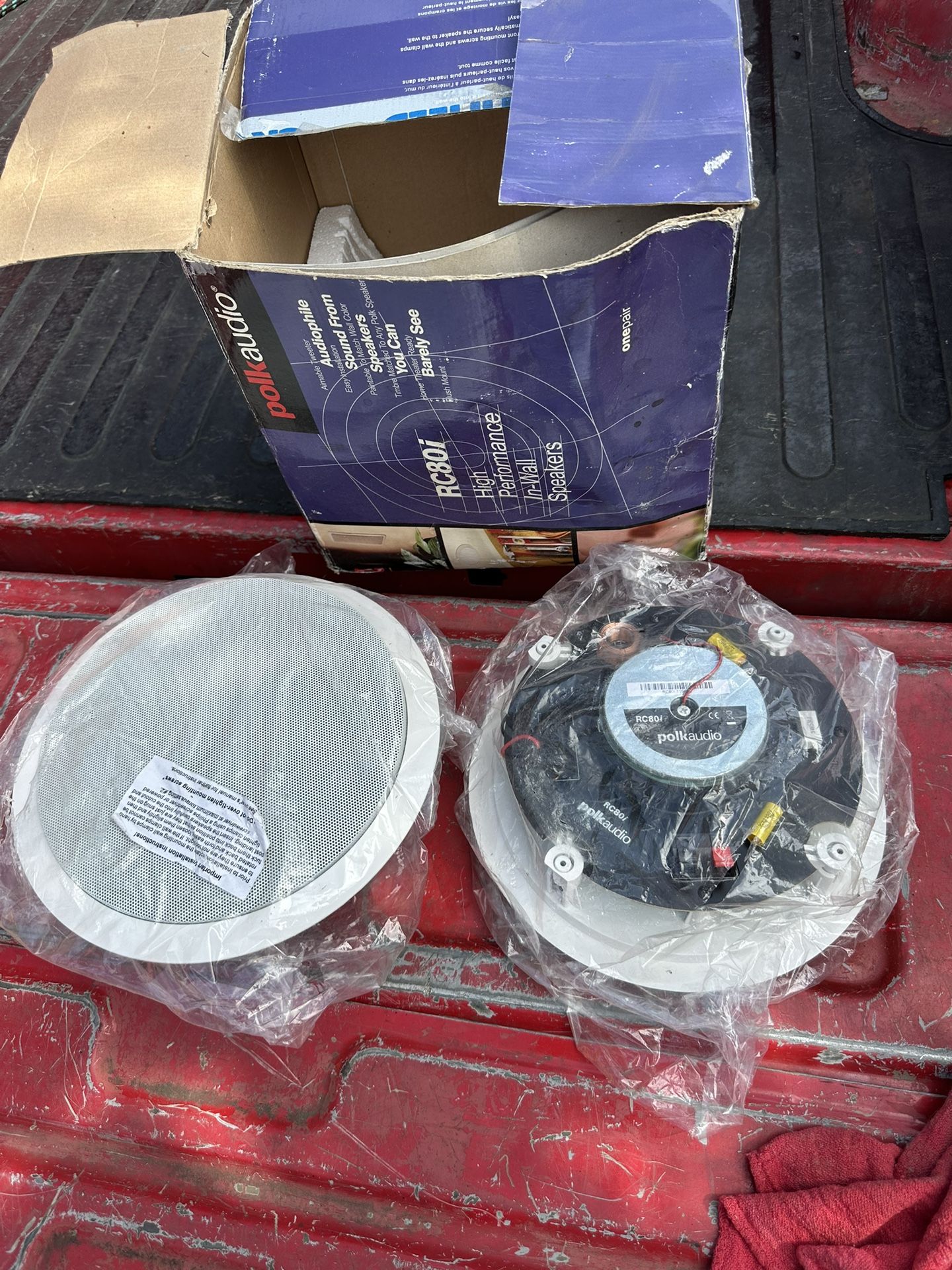 Speaker pro audio