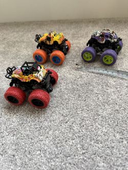 Monster Trucks- Set of 3