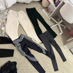 Women’s Clothing Size Small 