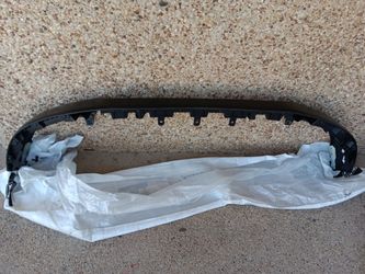 2004-08 Ford F-150 Front Bumper Molding