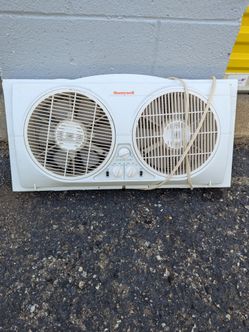 Honeywell Twindow Dual Window Fan