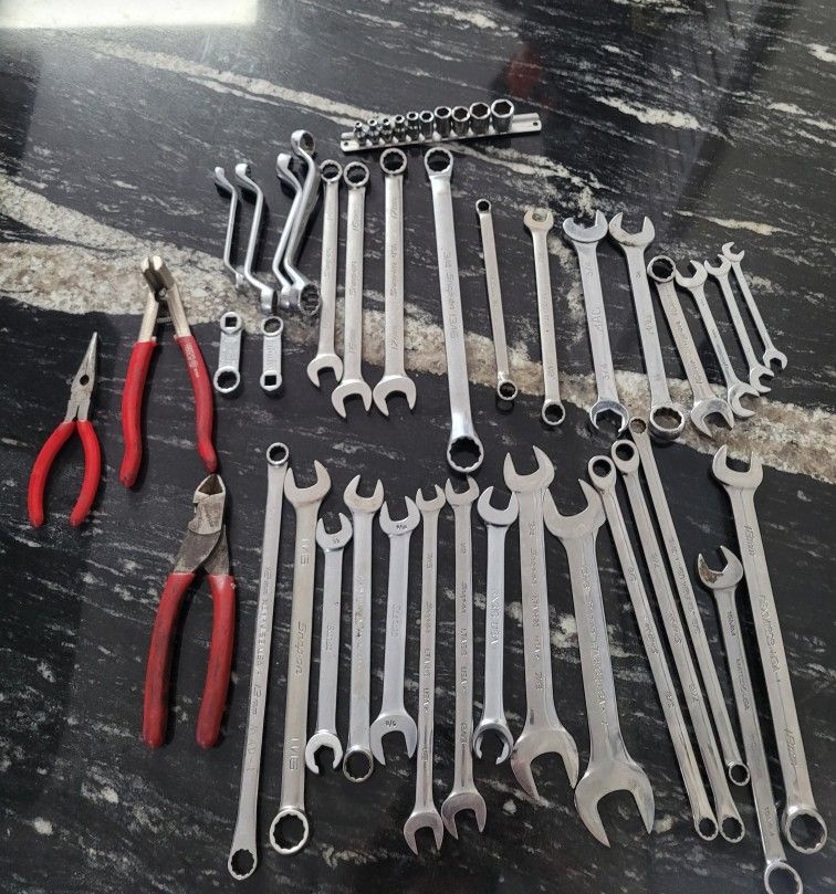 46pcs Snap On / Mac / Matco Assorted Tools