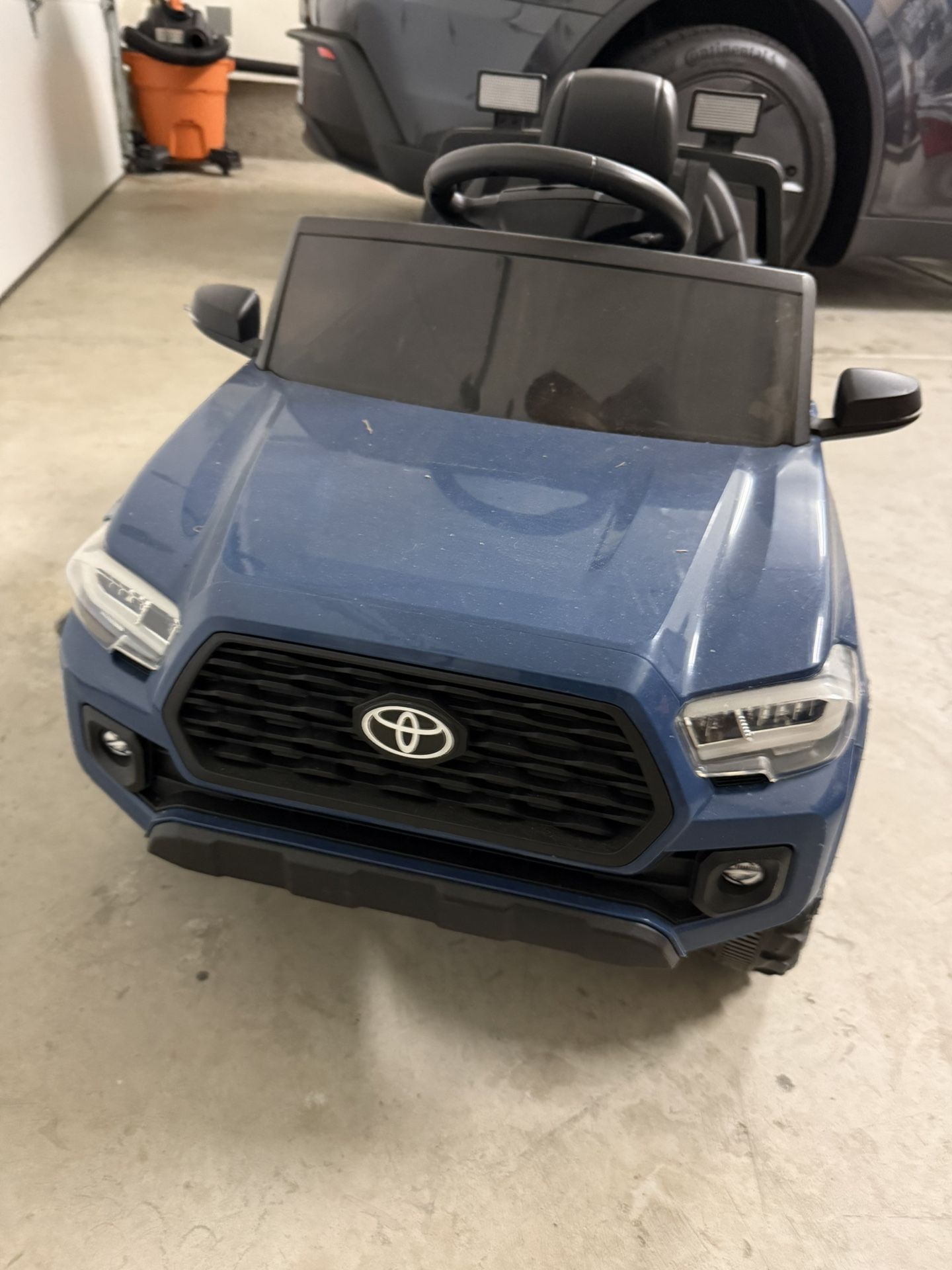 Toyota Blue Kid’s Ride-in Car Toy
