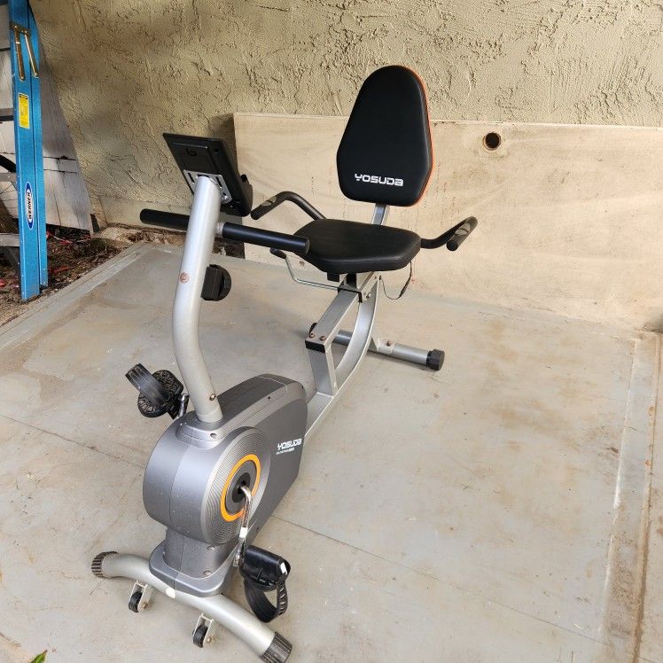 Recumbent Exercise bike