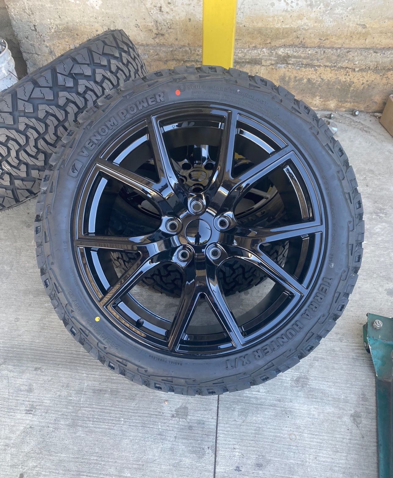 5x127 Trackhawk Style Wheels 5x139.7 Durango Rims Grand Cherokee
