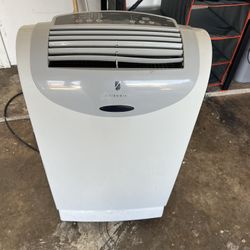 Friedrich 3500  Air Conditioner 13500 Btu