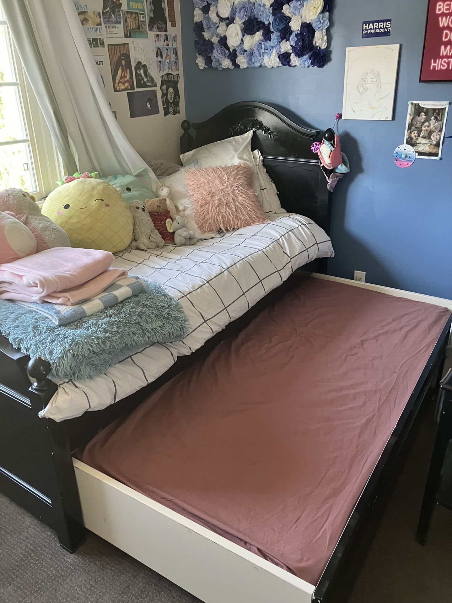 Trundle Bed