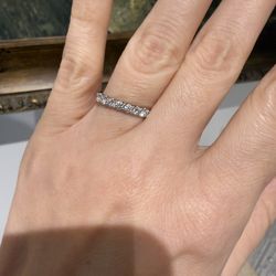 14K White Gold Natural Diamonds Very Nice Ring Band!