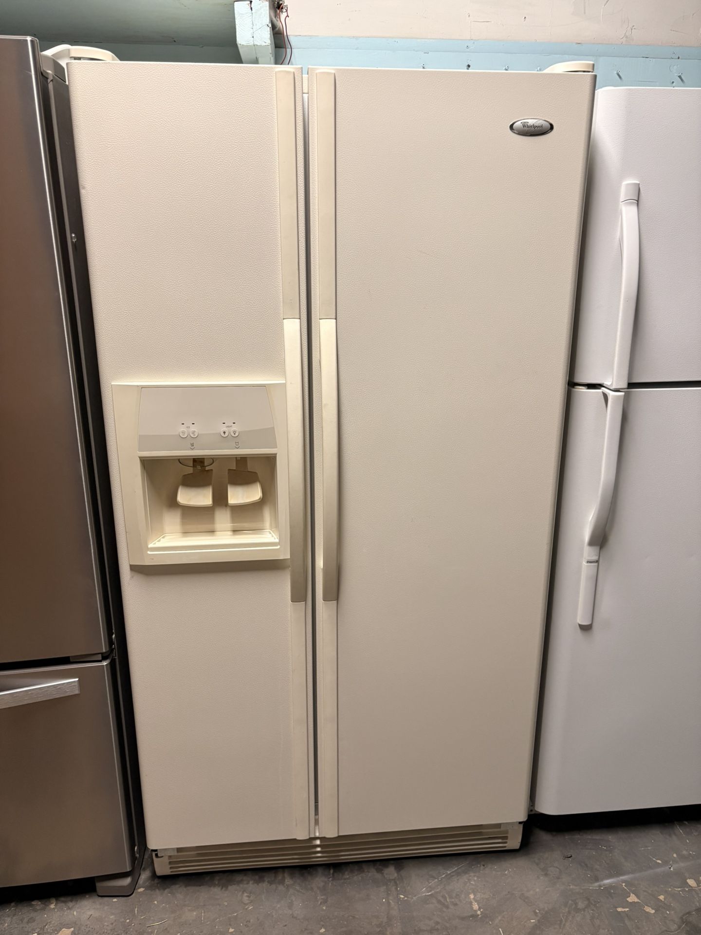 Whirlpool Refrigerator 