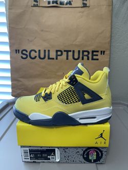 Jordan 4 “Lightining”
