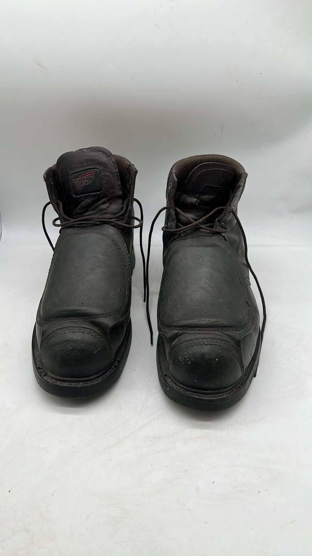 Red Wing Boots 5686 steel Toe Work Boots Vibram Soles Oil safe guard size 12 2W