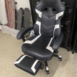 RESPAWN Gaming Chair