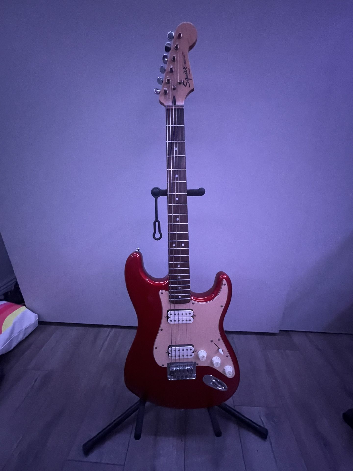 Squire Bullet with humbucker pickups