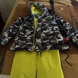 Youth Ski Jacket And Pants