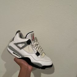 Jordan 4 Cement 
