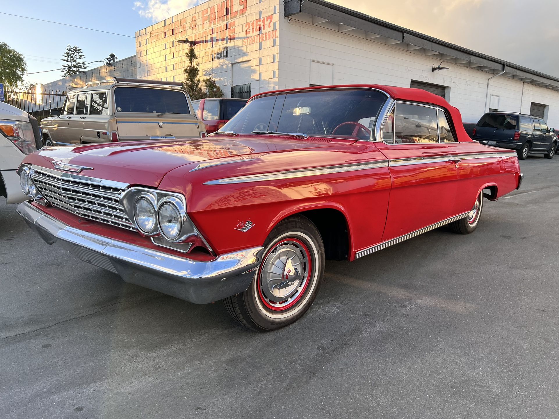 Convertible 62 Chevy Impala