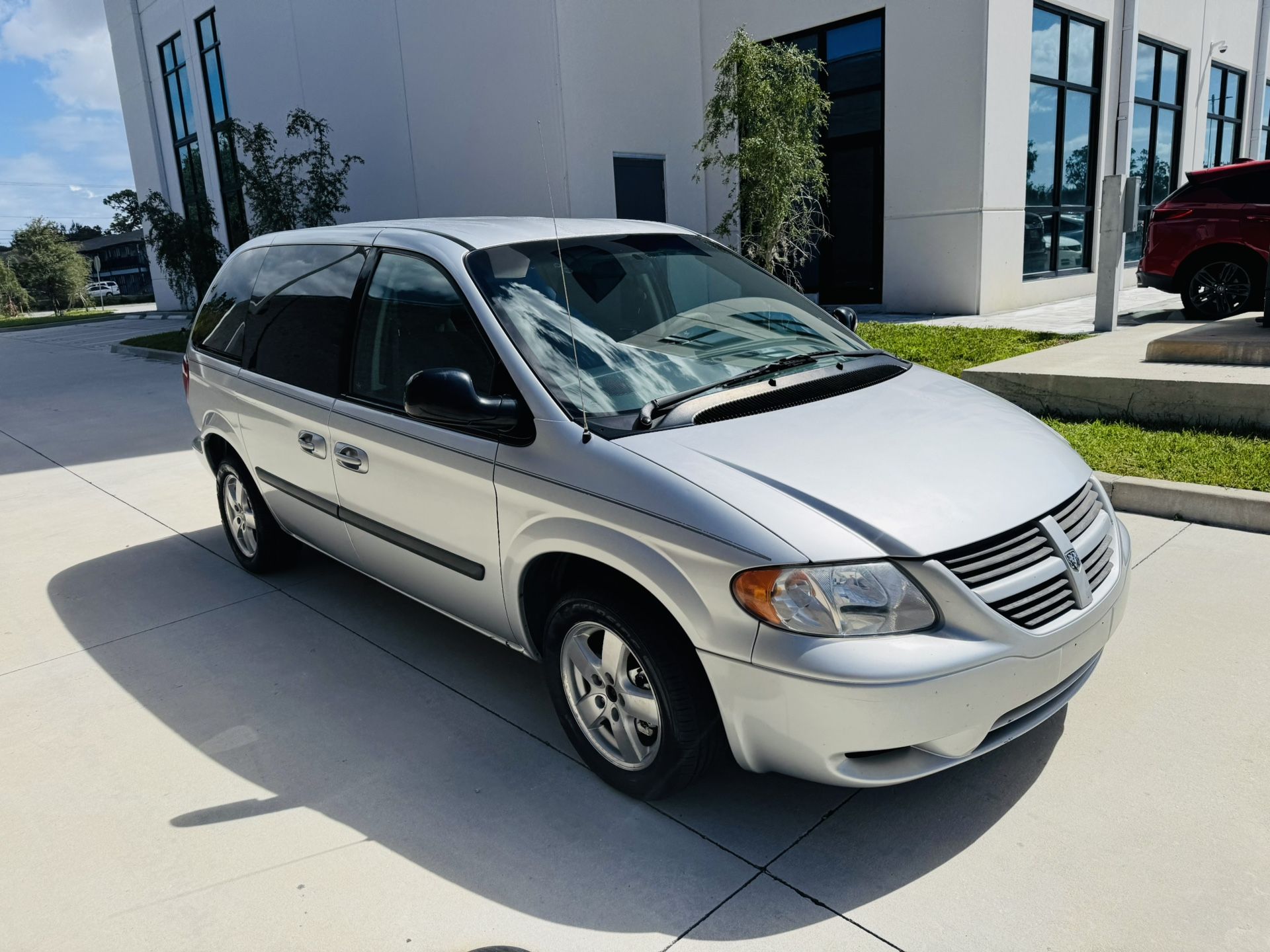 2005 Dodge Caravan