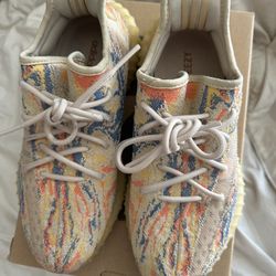 Yeezy Boost 350V2 Oat Size 7.5
