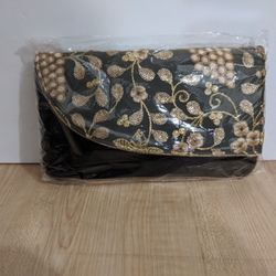 Floral Embroidered Hand Bag 