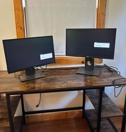 2 Dell monitors