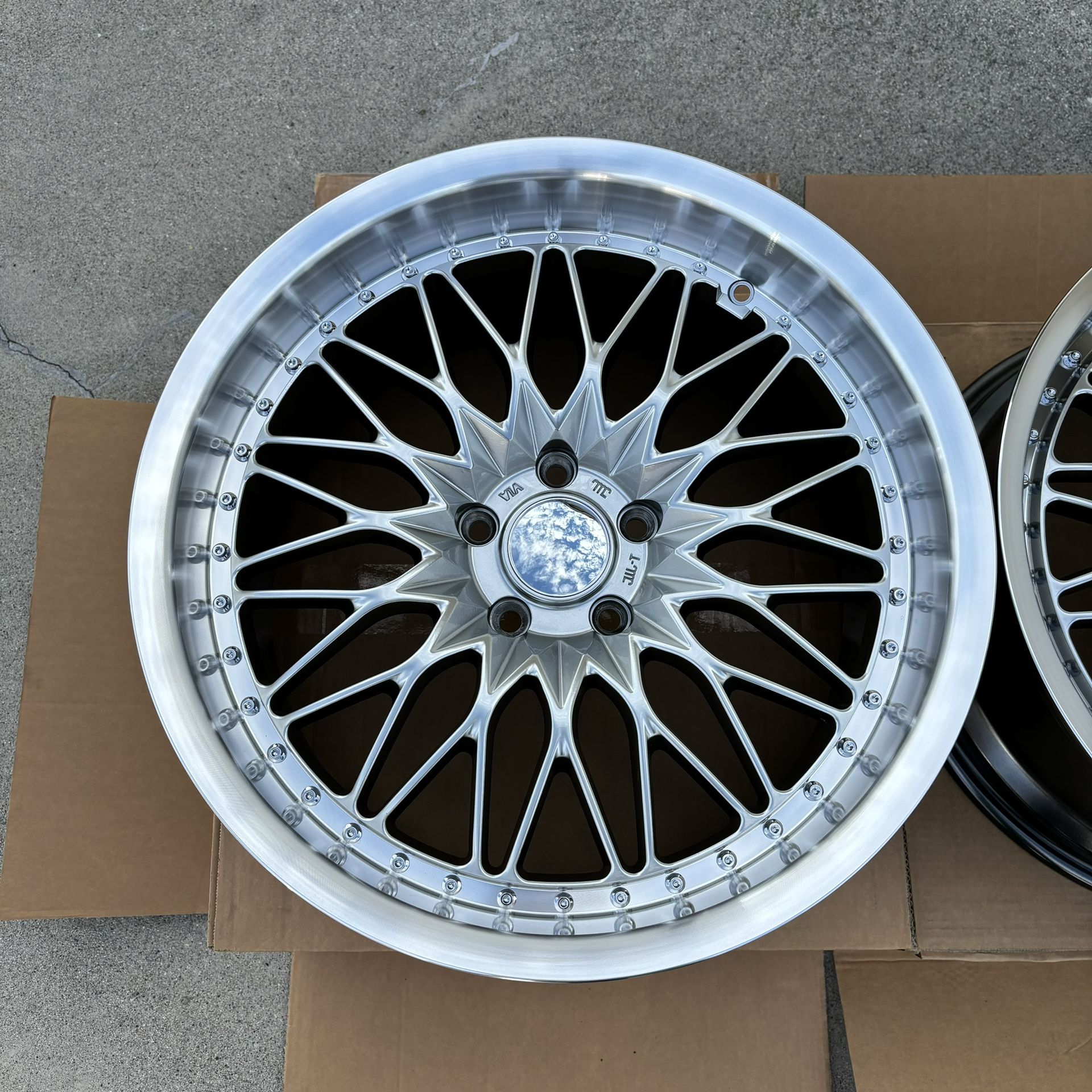 18 INCH WORK STYLE WHEELS OBV NOT ORIG 18x9.5 5x100 +25 FOR COROLLA FRS
