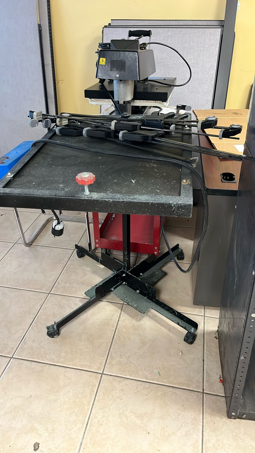 Silk Screen Flasher