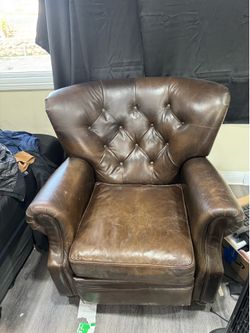 Leather chair recliner