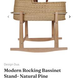 Bassinet Moses Basket and Natural Wood Rocking Frame