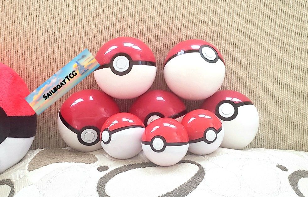 Pokemon: Pokeball Cosplay TOY/Props - 1-3inch, Can Open