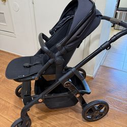 Silver Cross Stroller With Tandem Seat And Bassinet