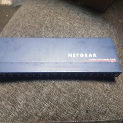 NETGEAR 16 Port Gigabit Switch GS116