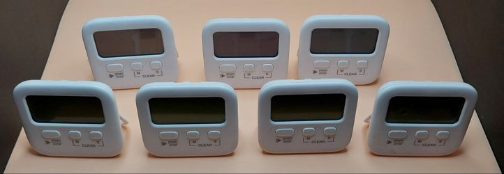 7 Mini Timers for kitchen / classroom use