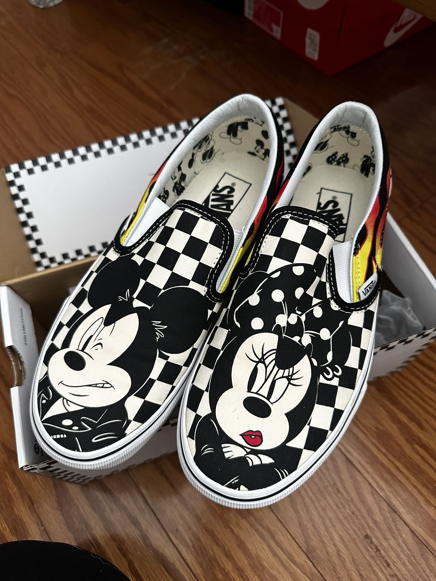 Mickey vans
