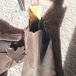 Working boots for female