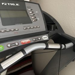 TRUE Treadmill 