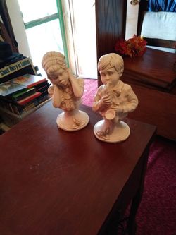 VINTAGE U KENDRICK UNIVERSAL STATUARY CORP BOY AND GIRL.