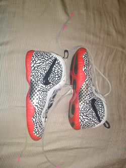 Nike foamposite 4Y
