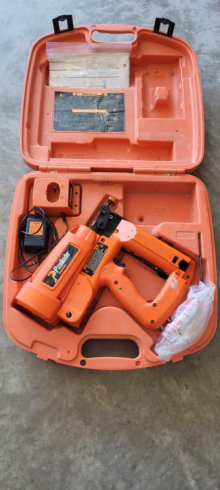 Paslode Trim Nailer