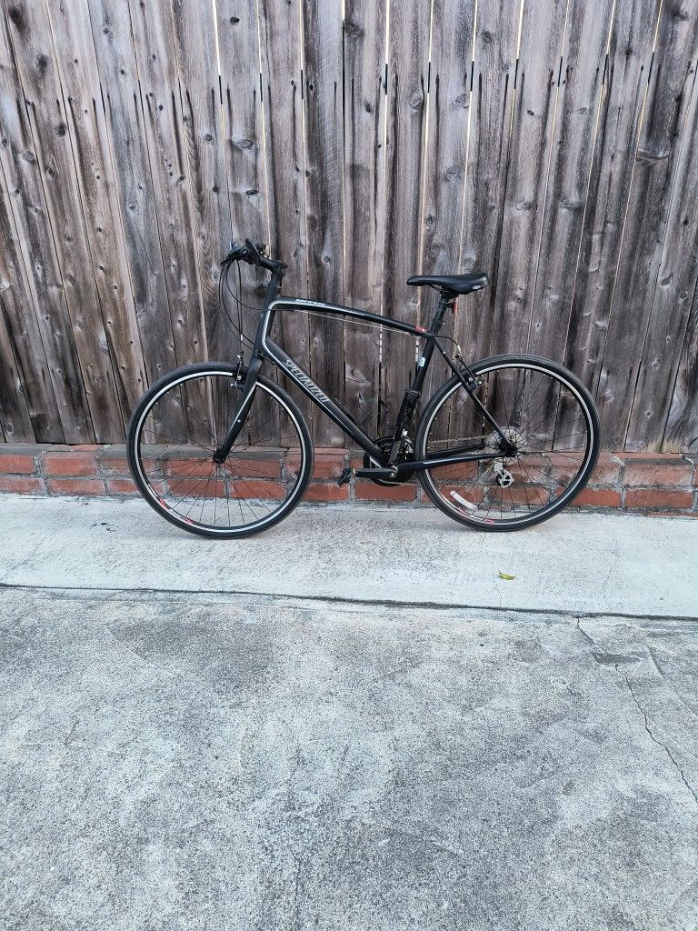 Specialized Sirrus Bike