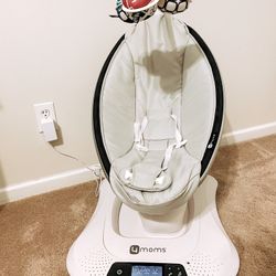 4moms mamaRoo4 infant seat