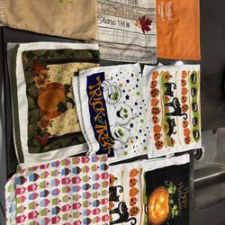 Holiday Kitchen Towels 