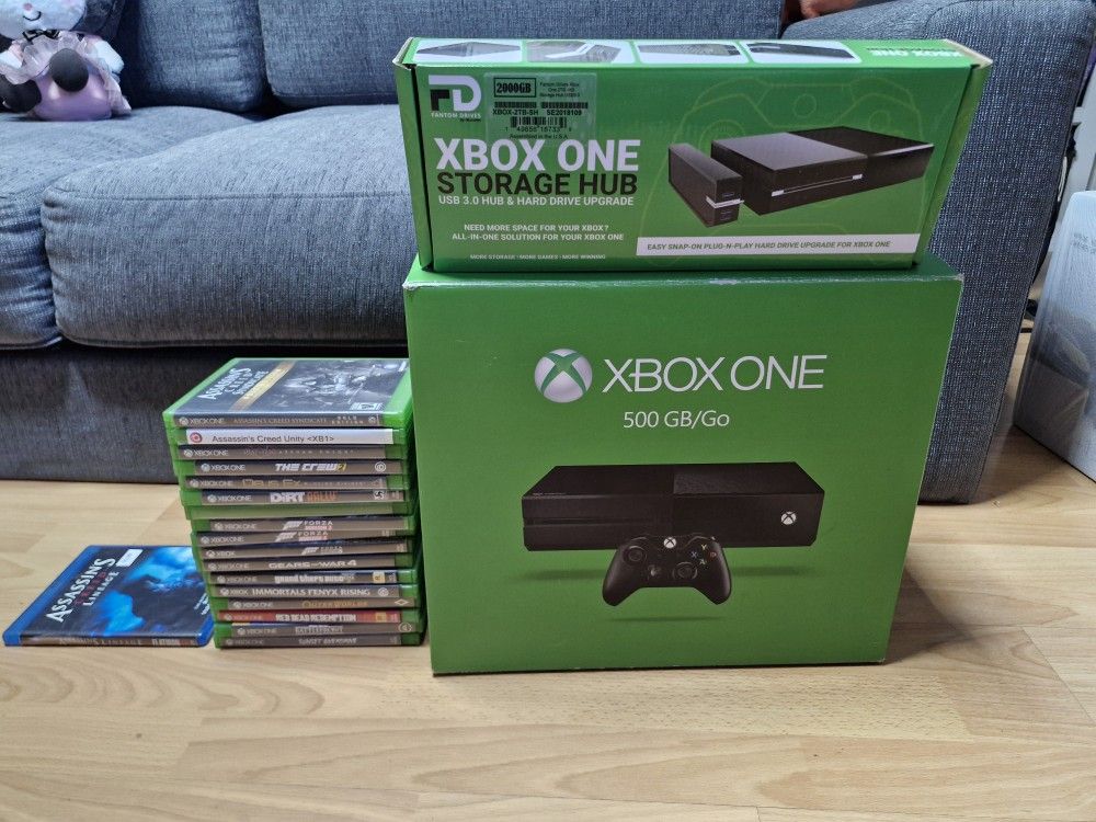 Xbox One Bundle, 17 Games, 2TB Storage