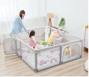 Like new 79x59” foldable playpen