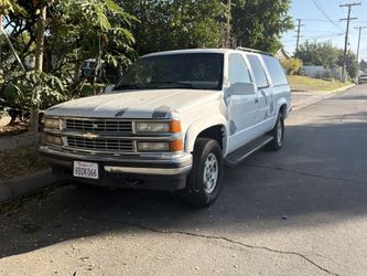 1999 Chevrolet Suburban