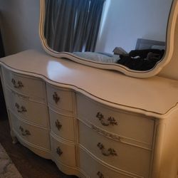  Vintage French Provincial Dresser/Mirror With 2 Matching Night Stands