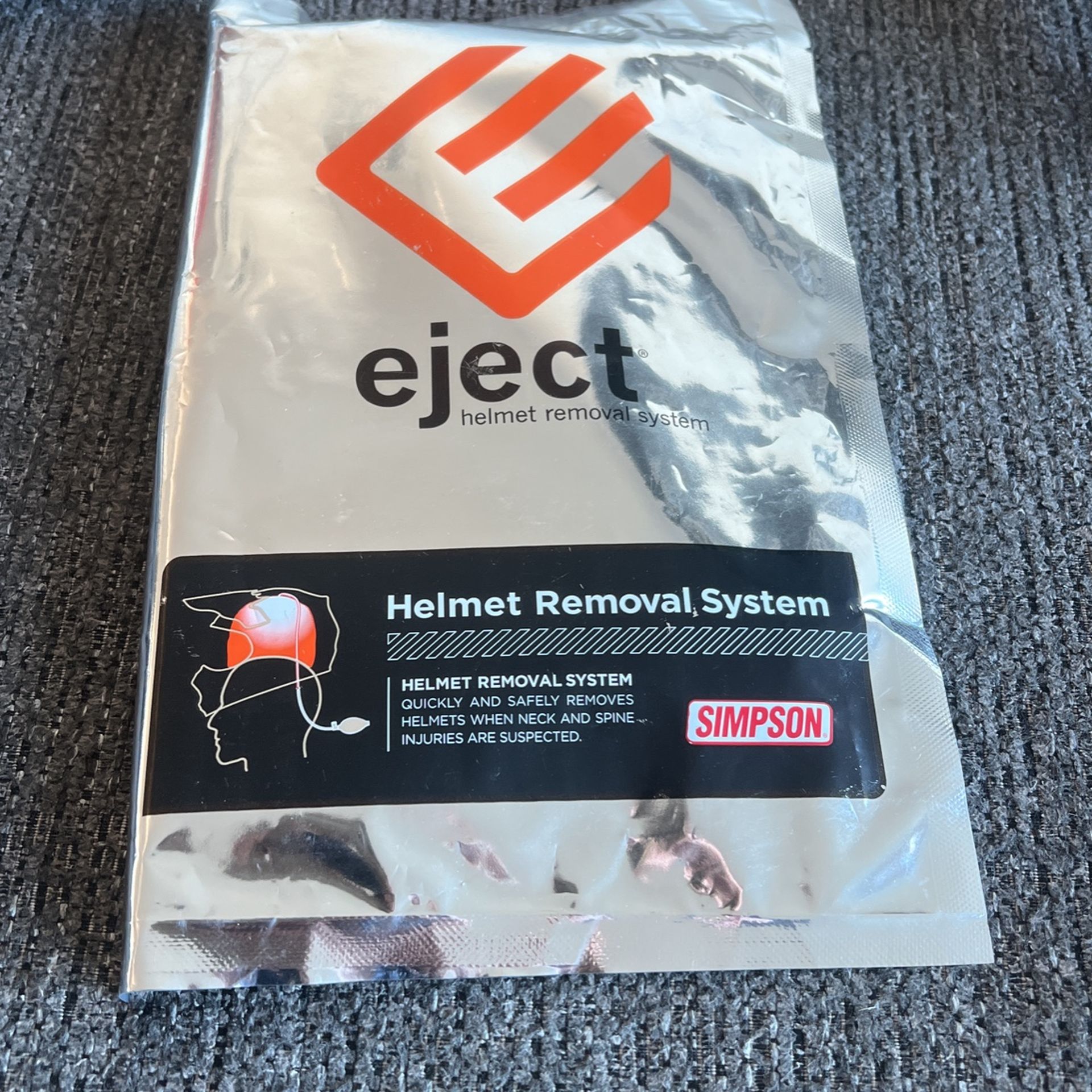 Eject Helmet Removal System For Simpson